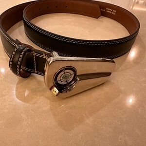 1 One Eyeron golf belt